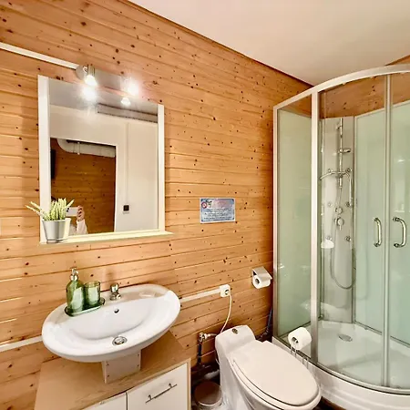 Le Cocon Des Montagnes, Entre Et Centre-ville *